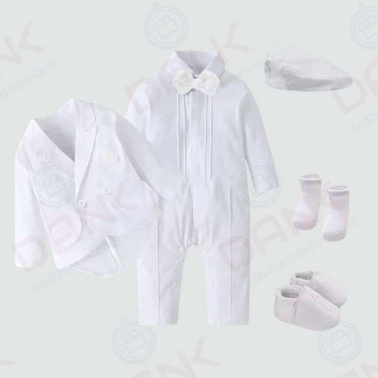 Traje de Bautizo Blanco Pureza y Tradición