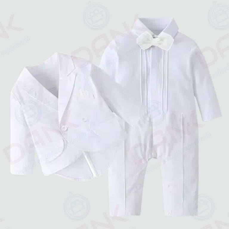 Traje de Bautizo Blanco Pureza y Tradición